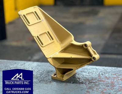 Caterpillar 3406 Engine Bracket Part # 101-3861