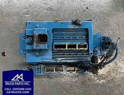 2006 International DT466E EGR Engine Control Module (ECM) Part # 1874251C91, 1839368C2, EGR-MODULE