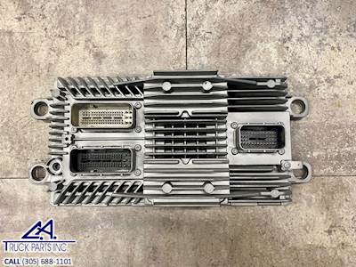 2009 International MaxxForce Engine Control Module (ECM) Part # 1883086C91 (EGR, DPF Model)