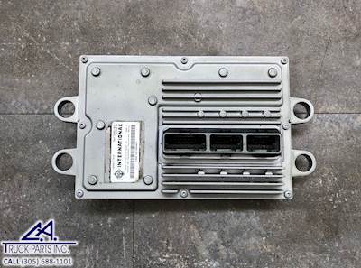 International 2004 ECM P/N # 1845117C3 , 5WY7248 / 03 EGR Model