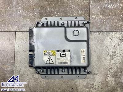 Isuzu 4HK1TC Engine Control Module (ECM) Part # 898231 7970, 275700-3372