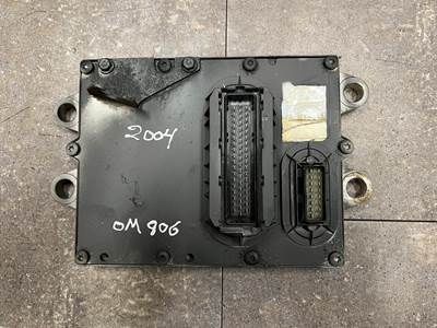 2004 Mercedes-Benz MBE 906 / OM906LA Engine Control Module (ECM) Part # A 061 447 46 40 003, 001446 64 40, ZGS 001 for 2004 2005 2006