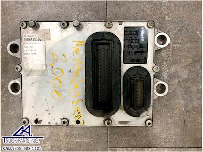 2000 Mercedes Benz OM460LA (MBE4000) ECM/ECU Part # 0014466440