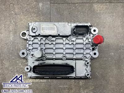 Mercedes-Benz OM926LA Engine Control Module (ECM) for 2007 2008 2009 Part# A0054462040, 00404692A6