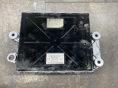 Mercedes-Benz OM926LA Engine Control Module (ECM) for 2007 2008 2009 ...