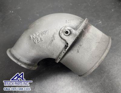 (GOOD USED) Cummins 3883977 Air Transfer Elbow Tube 
