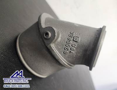 Cummins 3893059 Air Transfer Elbow Tube 