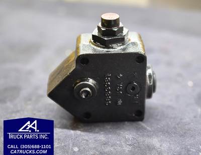 Cummins M11 Engine Part Heater Housing Part # 3883367