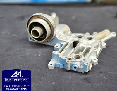 International DT 466 E Engine Oil Cooler Housing/Filter Housing Part # 1841989C1