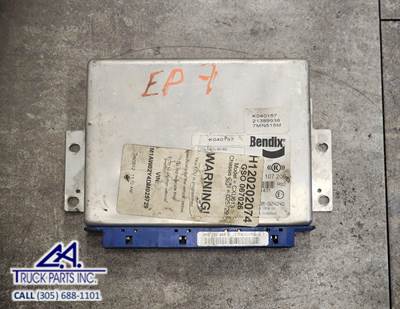 Volvo Engine Part # K040157