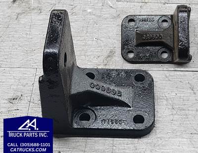 Caterpillar C7 Engine Mount Part # 009698