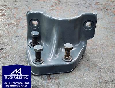 Cummins 6BT Engine Mount Part # F3HT-6096-BB 