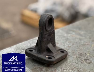 Cummins ISB Driver's / Left Side Engine Mount Part # 01-30509-000