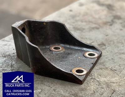 Cummins ISX Rear Engine Mounting Bracket Part # 1664760C5