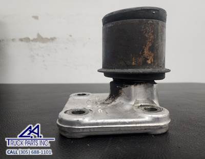 Ford Engine Mount for Cummins 8.3L 6CT Diesel Engine Part # F3HT-6096-CB