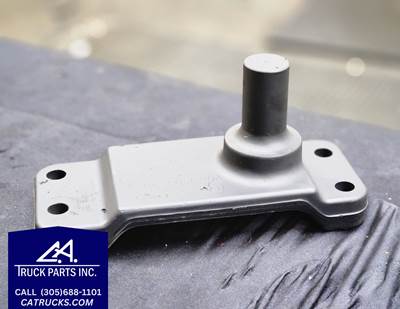 Ford L9000 Engine Mount Part # F6HT-5086-GA