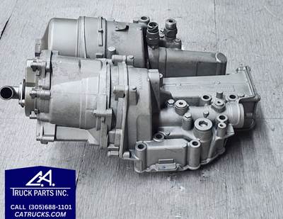 International MaxxForce 13 Engine Oil Cooler & Filter Housing Part # 3007538C93