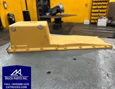 Caterpillar C15 Engine Front Sump Oil Pan Part # 227-3004