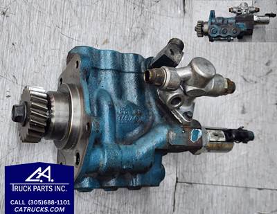 International Engine Oil Pump Part # 1842423C92