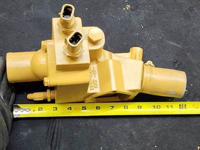Caterpillar 3126 Engine Thermostat Housing Part # 133-3730 CAT -01- For