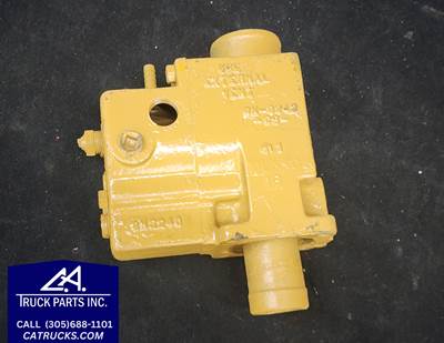 Caterpillar 3406B Engine Thermostat Housing Part # 9N-3242