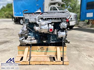 2011 Detroit DD13 Engine