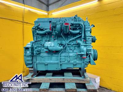 Detroit Series 60 12.7L Engine