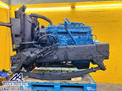 International DT466C Engine