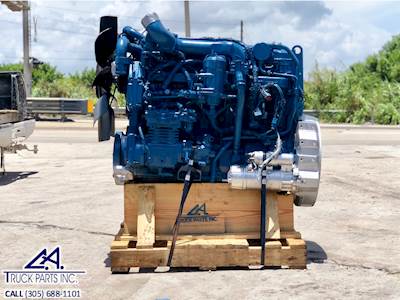 2005 International DT466 Diesel Engine for 2004 2005 2006 DT466E 300HP