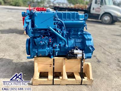 2001 International DT466E Diesel Engine