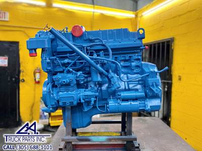 2003 International DT466E Engine