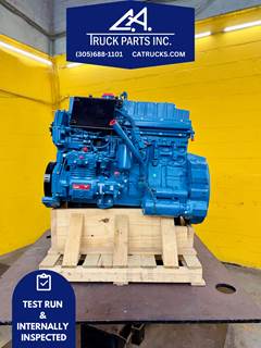 2000 International DT466E Engine