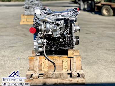 2013 Isuzu 4HK1TC Diesel Engine