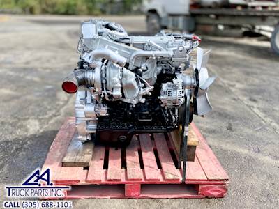 2013 Isuzu 4HK1TC Diesel Engine