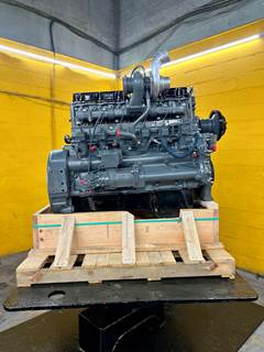 2006 Mack AMI Engine, 400HP