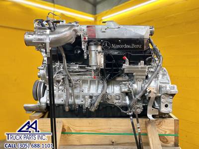 2008 Mercedes-Benz OM460 Engine