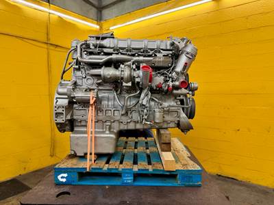 2004 Mercedes-Benz OM460LA Engine