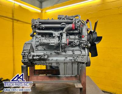 2004 Mercedes-Benz OM906LA Engine