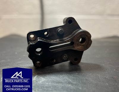 Cummins ISB / QSB 5.9 Fan Clutch Mounting Base Part # 3933371