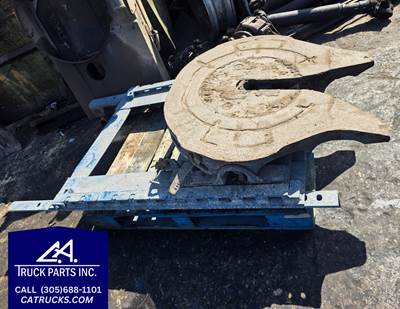 Mack CH613 Fifth Wheel w/ Hitch Plate & Slider, Off Sanitation Truck