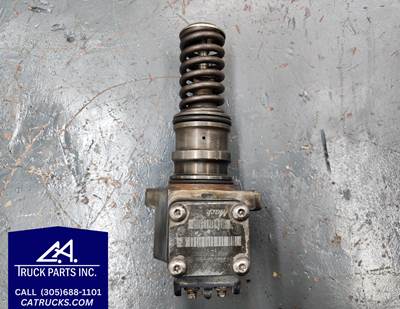 Mack MP8 Fuel Injector Part # 0414755007