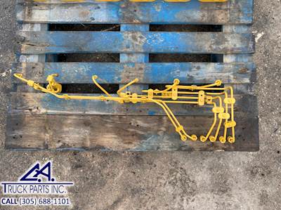 Caterpillar 3306 Fuel Injector Line