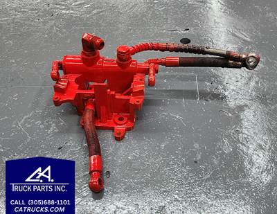 CUMMINS ISX Fuel Delivery System Part # 3686735, 3686738