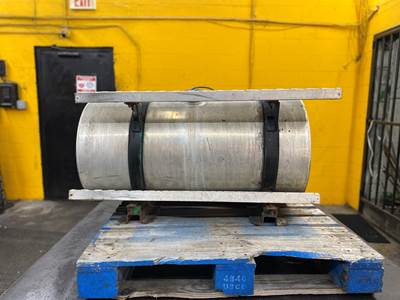 Ford L9000 Fuel Tank