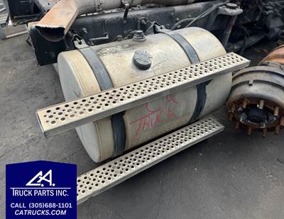 2007 International 4200 Fuel Tank Part # 3510761C95 , 36 (L) x 26 (Diameter) Inches