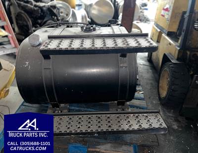 INTERNATIONAL 50G D-STY LSM (SVC) FUEL TANK Part # 3671324F91 WITH STEPS