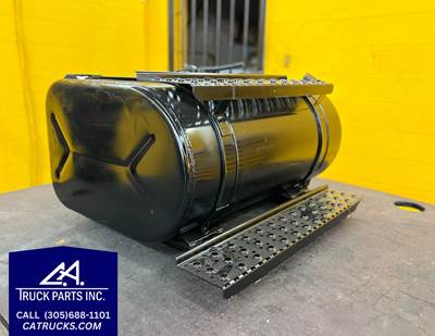 Heavy Duty 50 Gallon D-Shaped Driver's Side Fuel Tank w/ Steps 