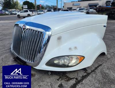 International MaxxForce 13 Hood