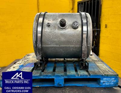 Ford L9000 Hydraulic Tank Aluminum Cylinder Tank, Two Straps, Diameter 24", Length 26