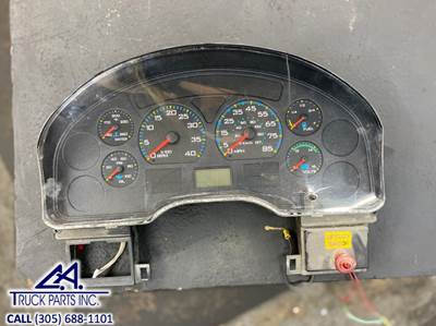 International 3576990C96 Instrument Panel Cluster